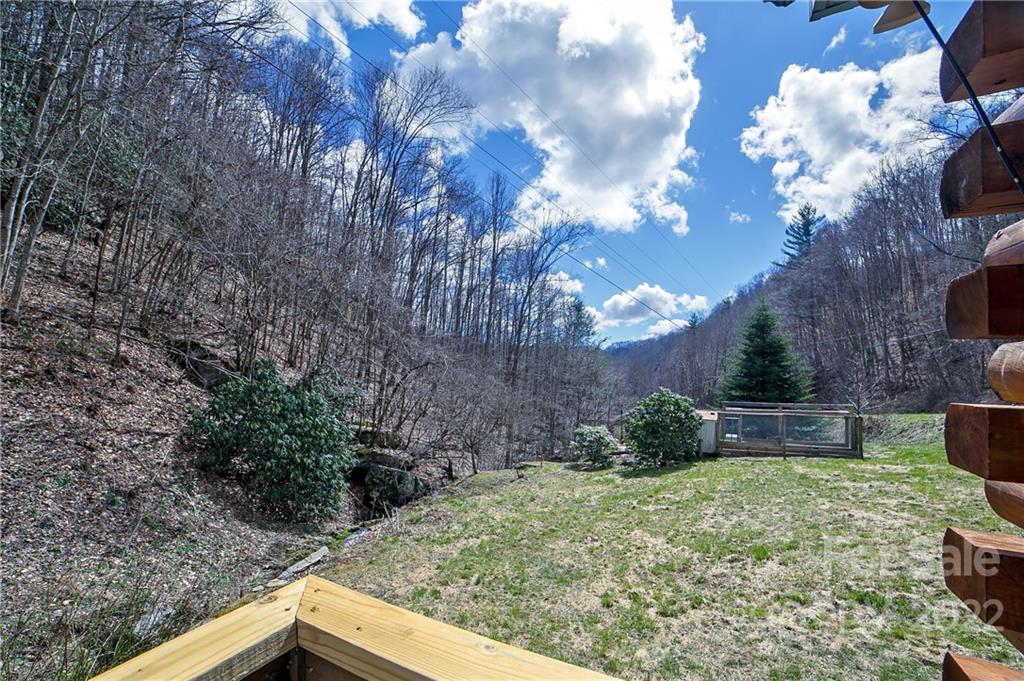 2614 Foster Creek Road Marshall NC 28753