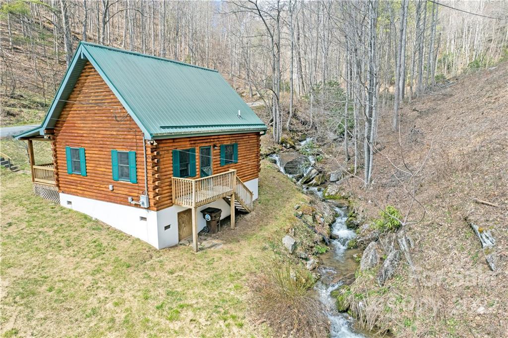 2614 Foster Creek Road Marshall NC 28753