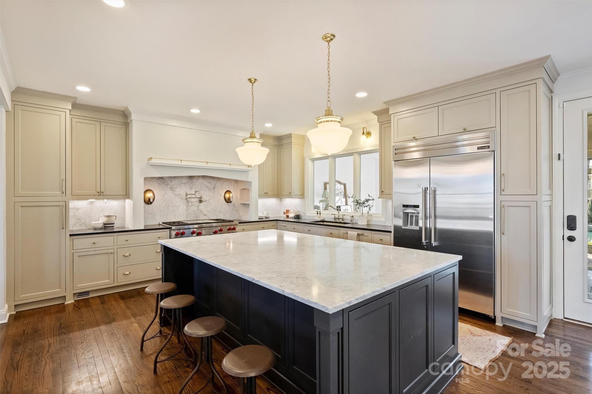 2240 Mecklenburg Avenue Charlotte NC 28205