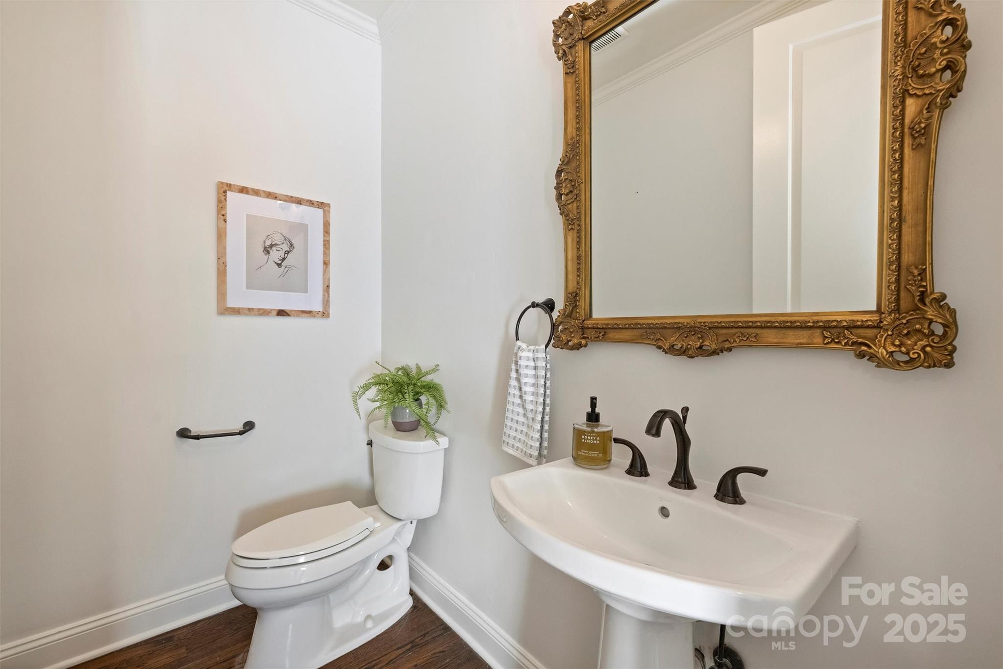 2240 Mecklenburg Avenue Charlotte NC 28205