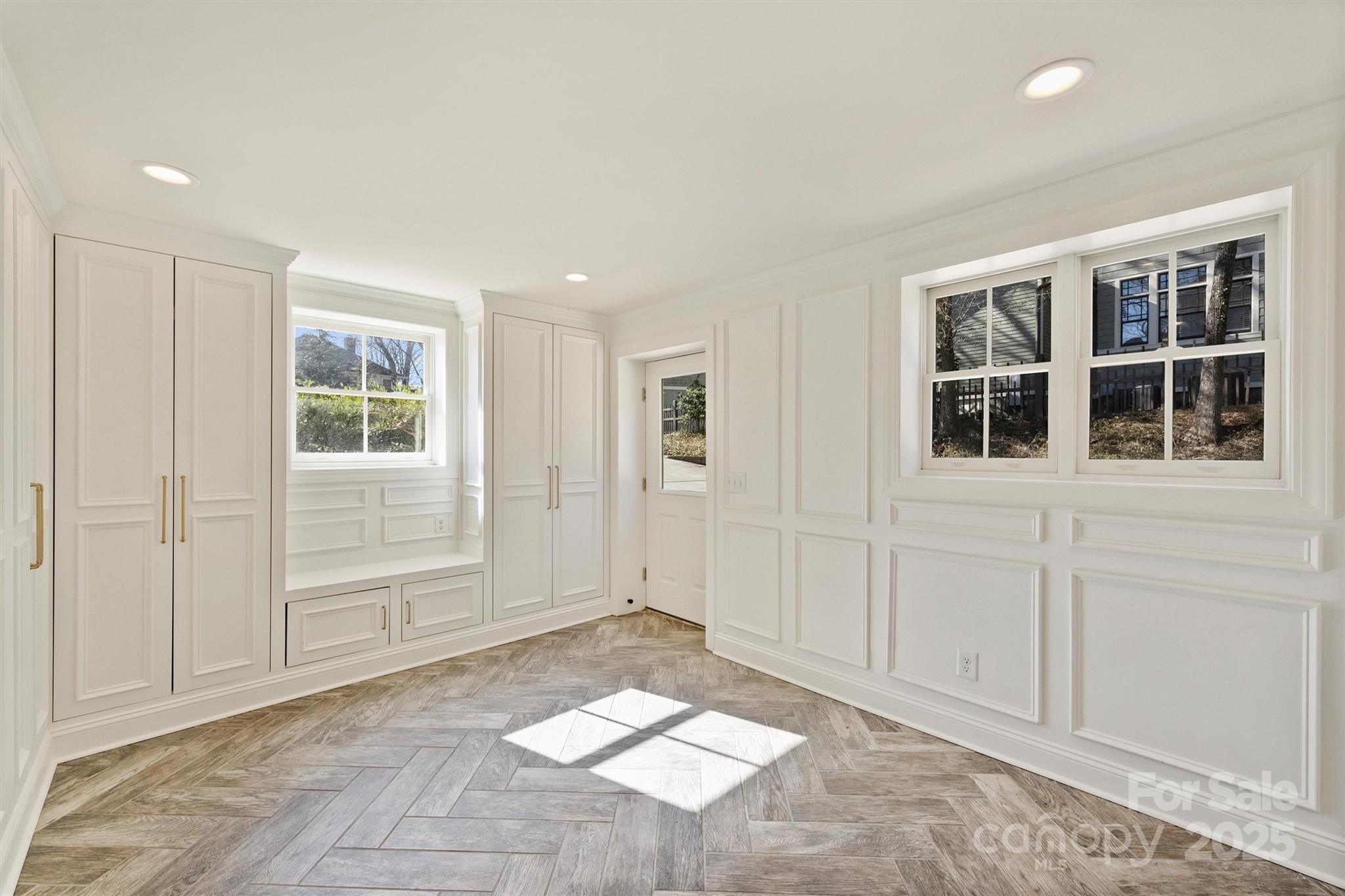 2240 Mecklenburg Avenue Charlotte NC 28205