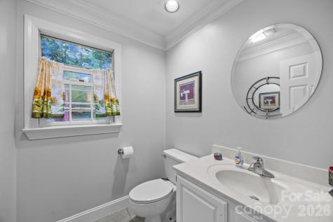 5 Silverstone Drive Asheville NC 28805