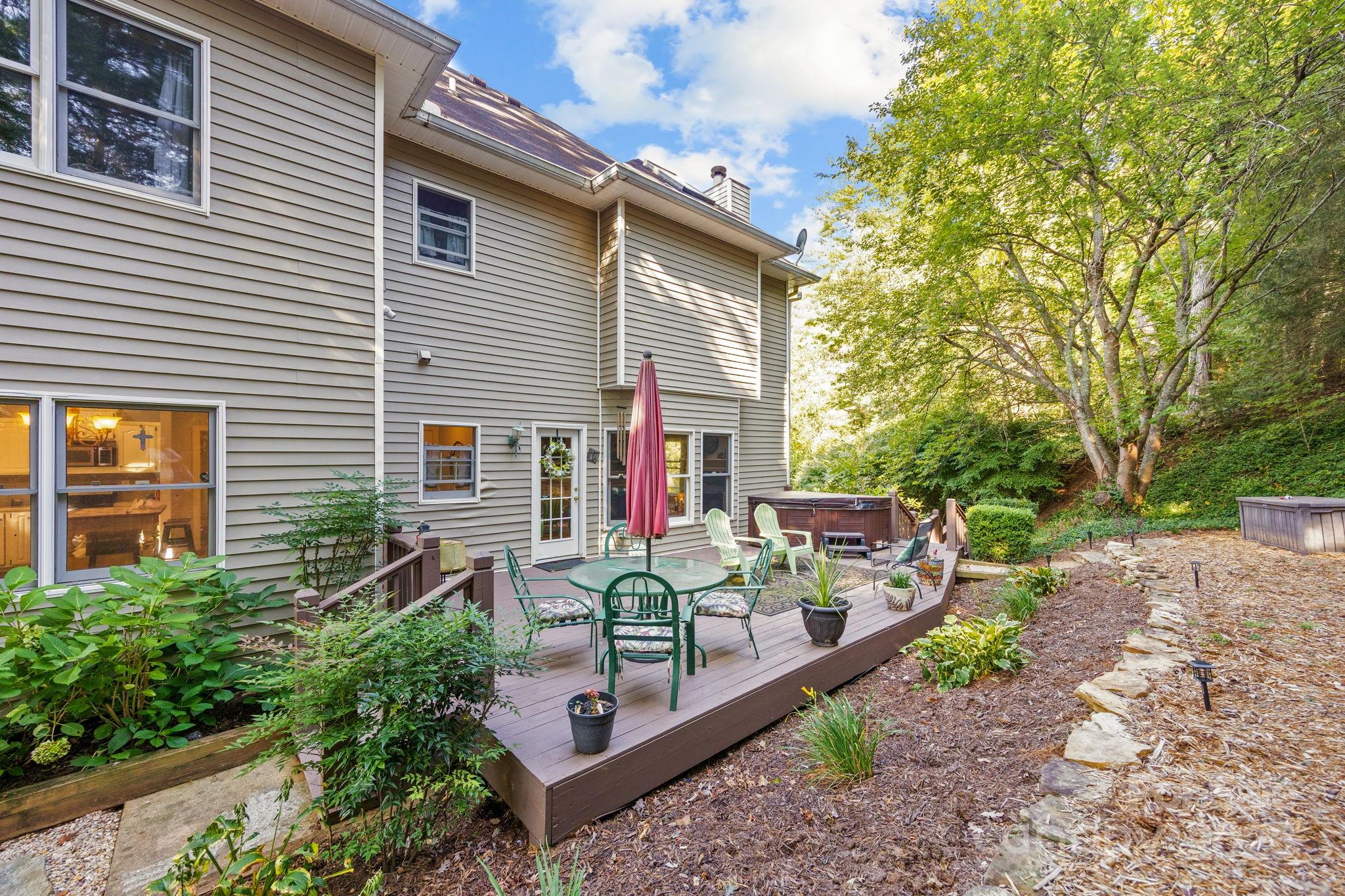 5 Silverstone Drive Asheville NC 28805