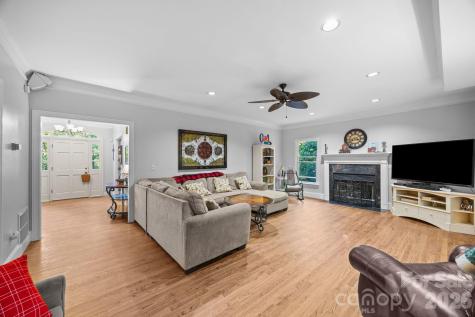 5 Silverstone Drive Asheville NC 28805