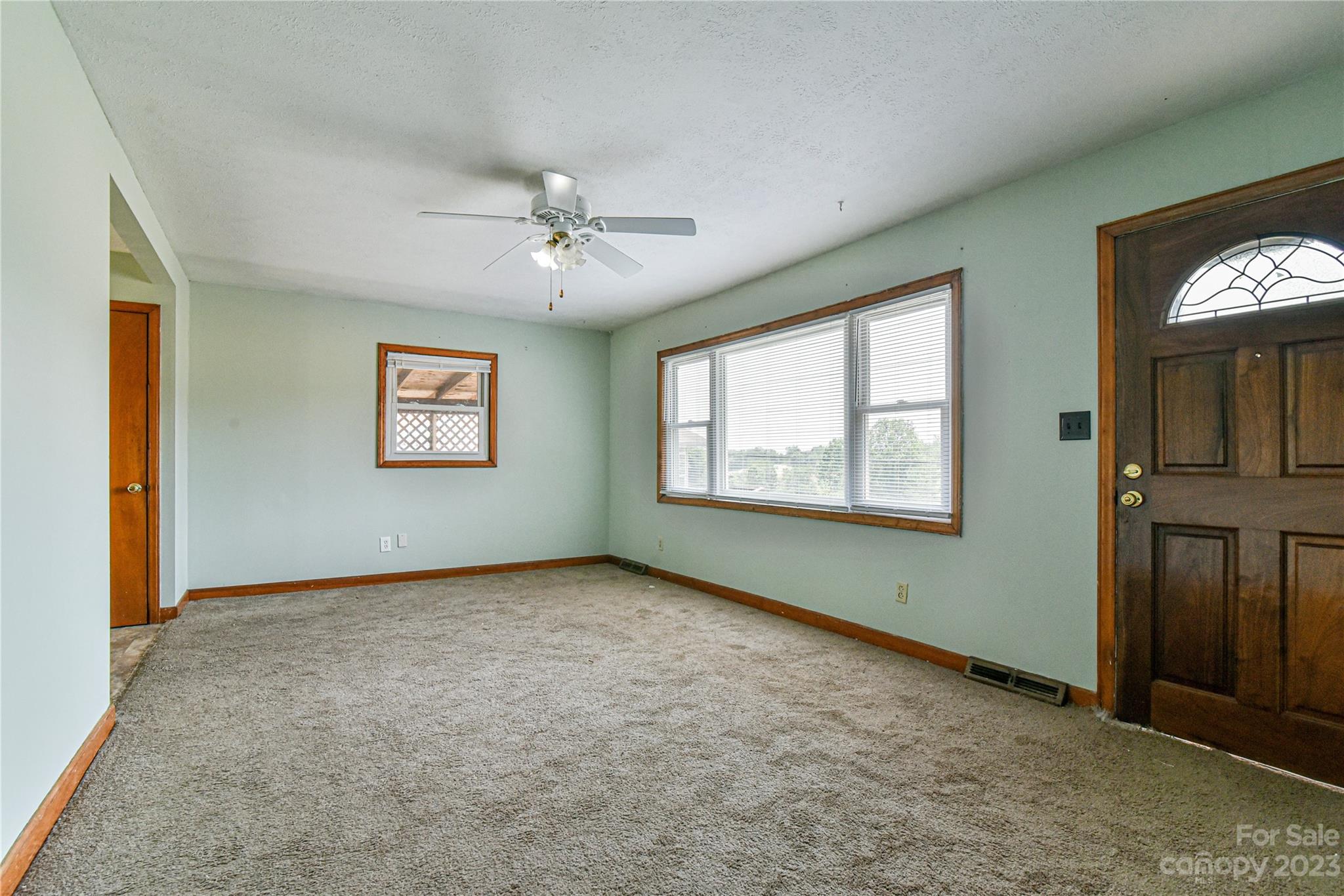 23 Holbrook Road Candler NC 28715