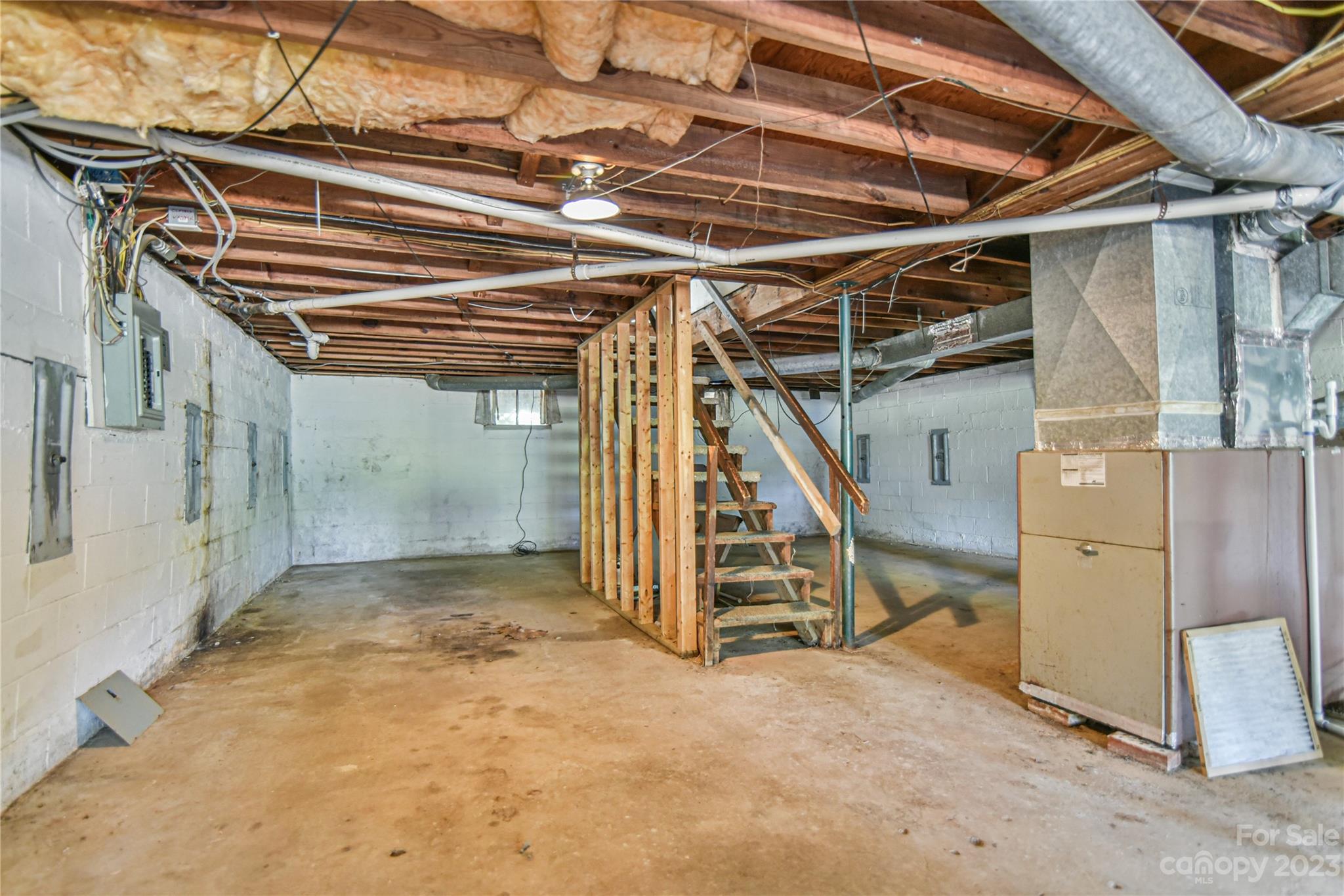 23 Holbrook Road Candler NC 28715