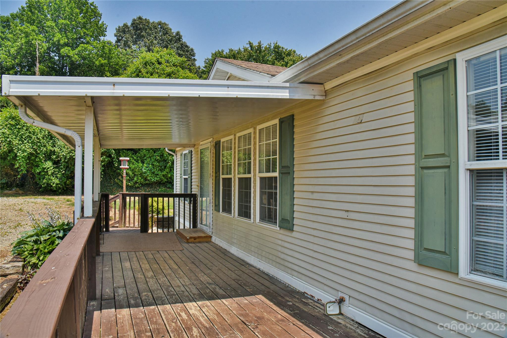 23 Holbrook Road Candler NC 28715