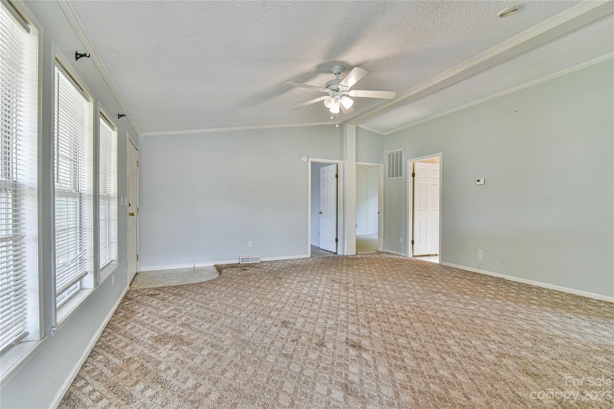 23 Holbrook Road Candler NC 28715