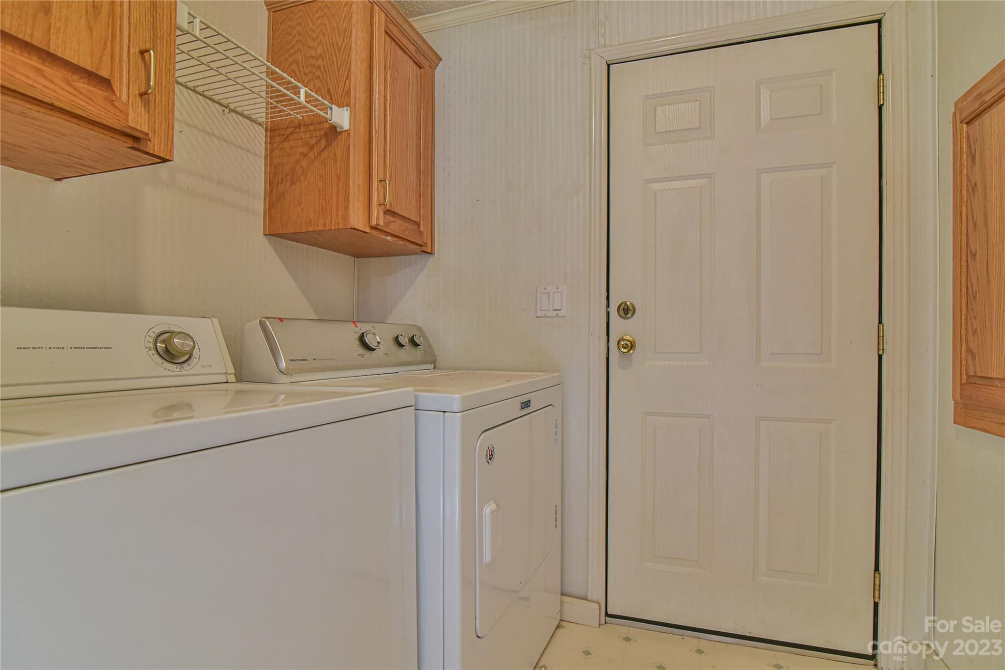 23 Holbrook Road Candler NC 28715