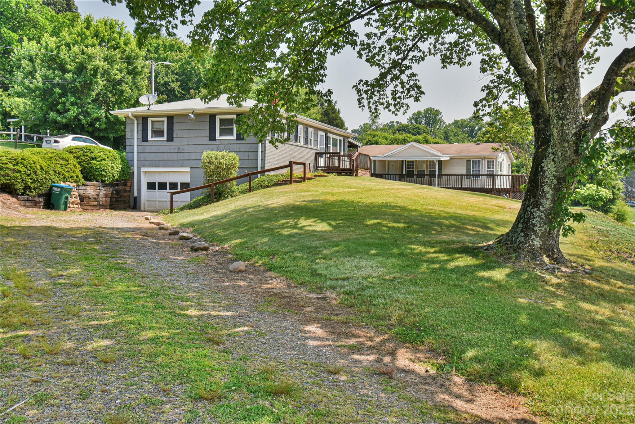 23 Holbrook Road Candler NC 28715