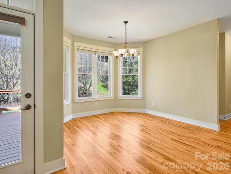 24 Creekside View Drive Asheville NC 28804