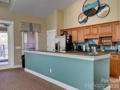 24 Creekside View Drive Asheville NC 28804