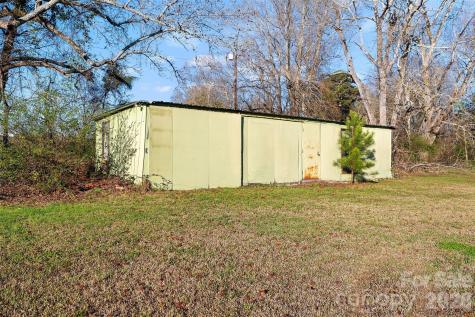 871 Saluda Road Chester SC 29706