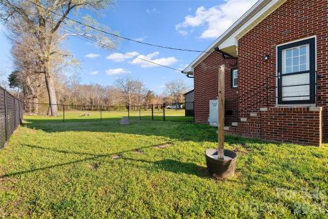 871 Saluda Road Chester SC 29706