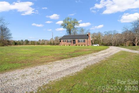 871 Saluda Road Chester SC 29706