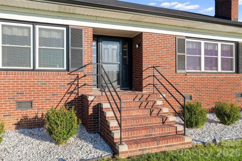 871 Saluda Road Chester SC 29706