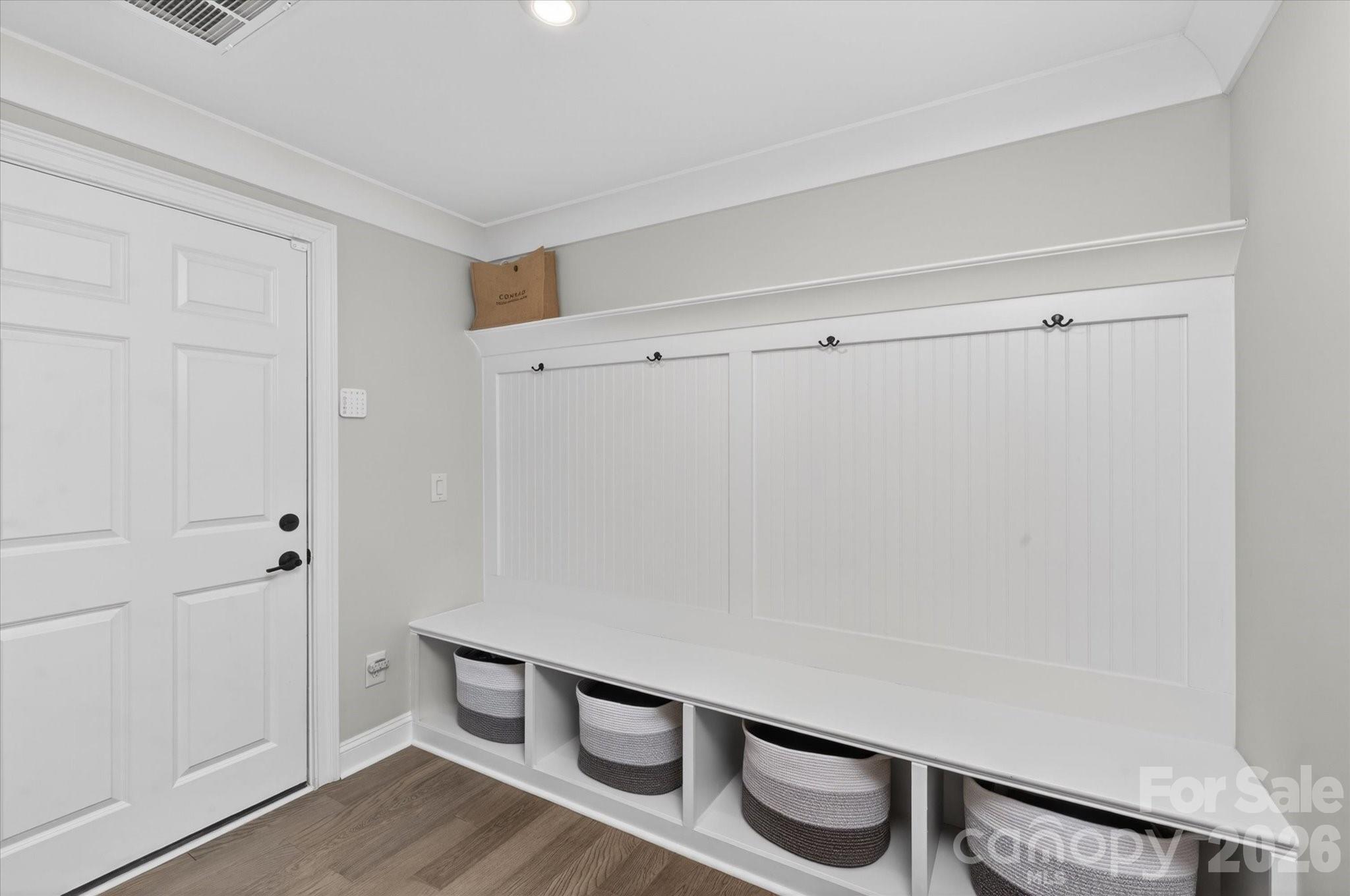 2547 Deacon Avenue Charlotte NC 28204