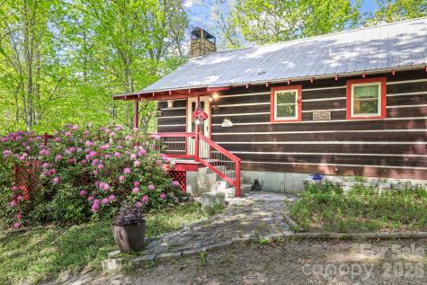 80 Corbin Hills Drive Franklin NC 28734