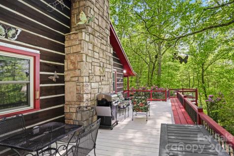 80 Corbin Hills Drive Franklin NC 28734