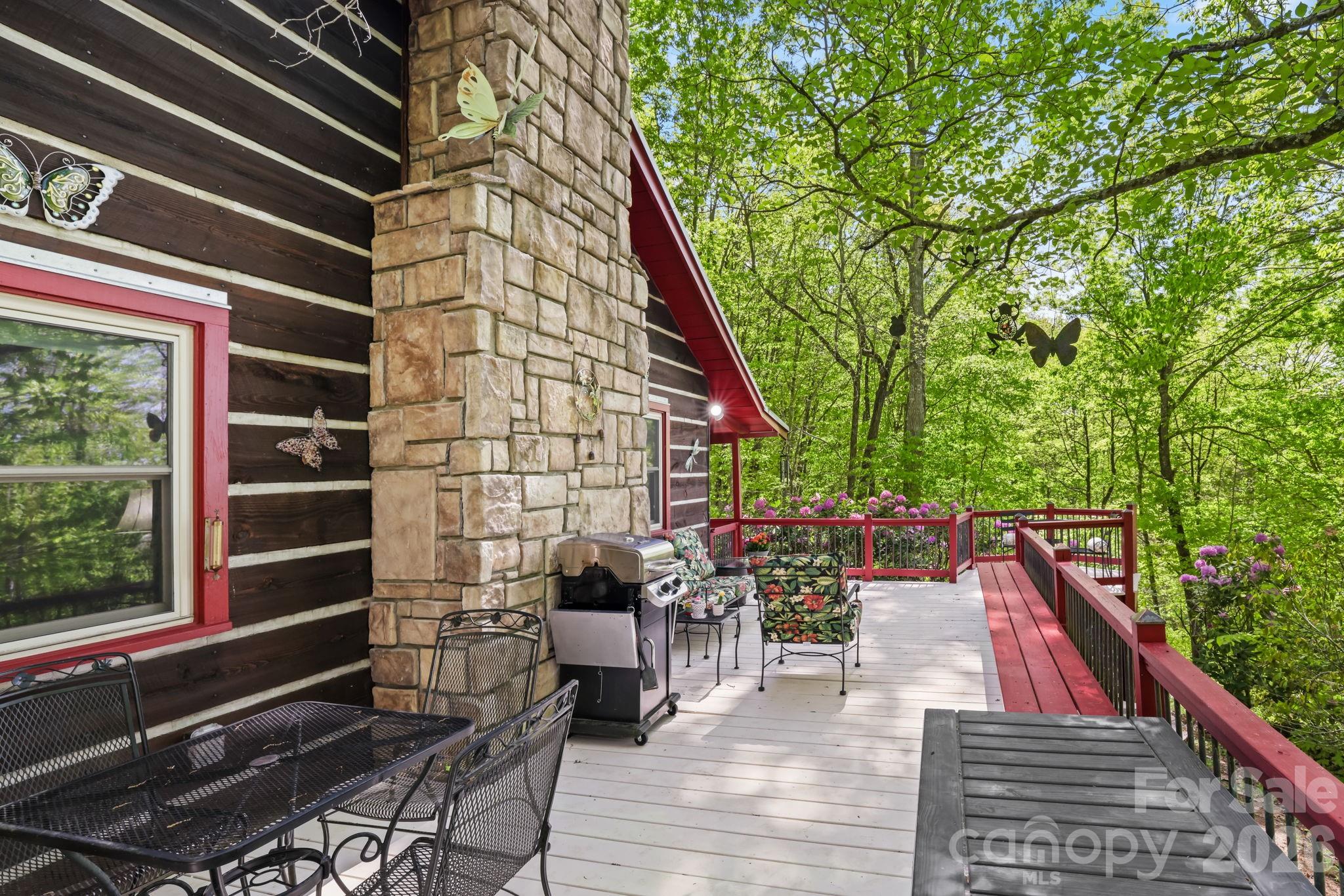 80 Corbin Hills Drive Franklin NC 28734