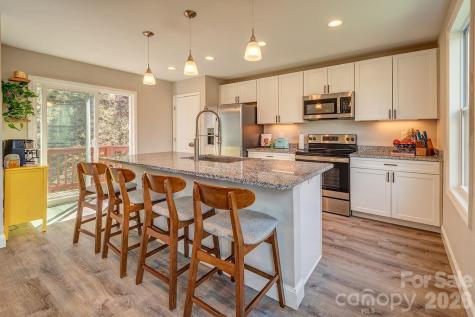 343 Garren Creek Road Fairview NC 28730