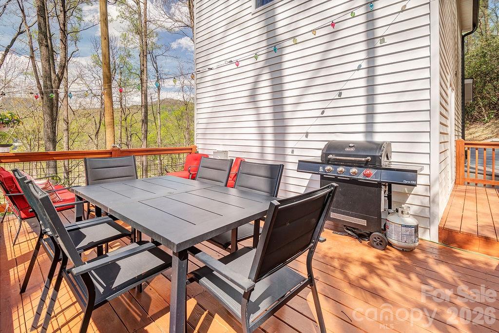 343 Garren Creek Road Fairview NC 28730