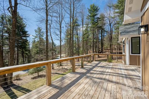 654 Hollybrook Drive Flat Rock NC 28731