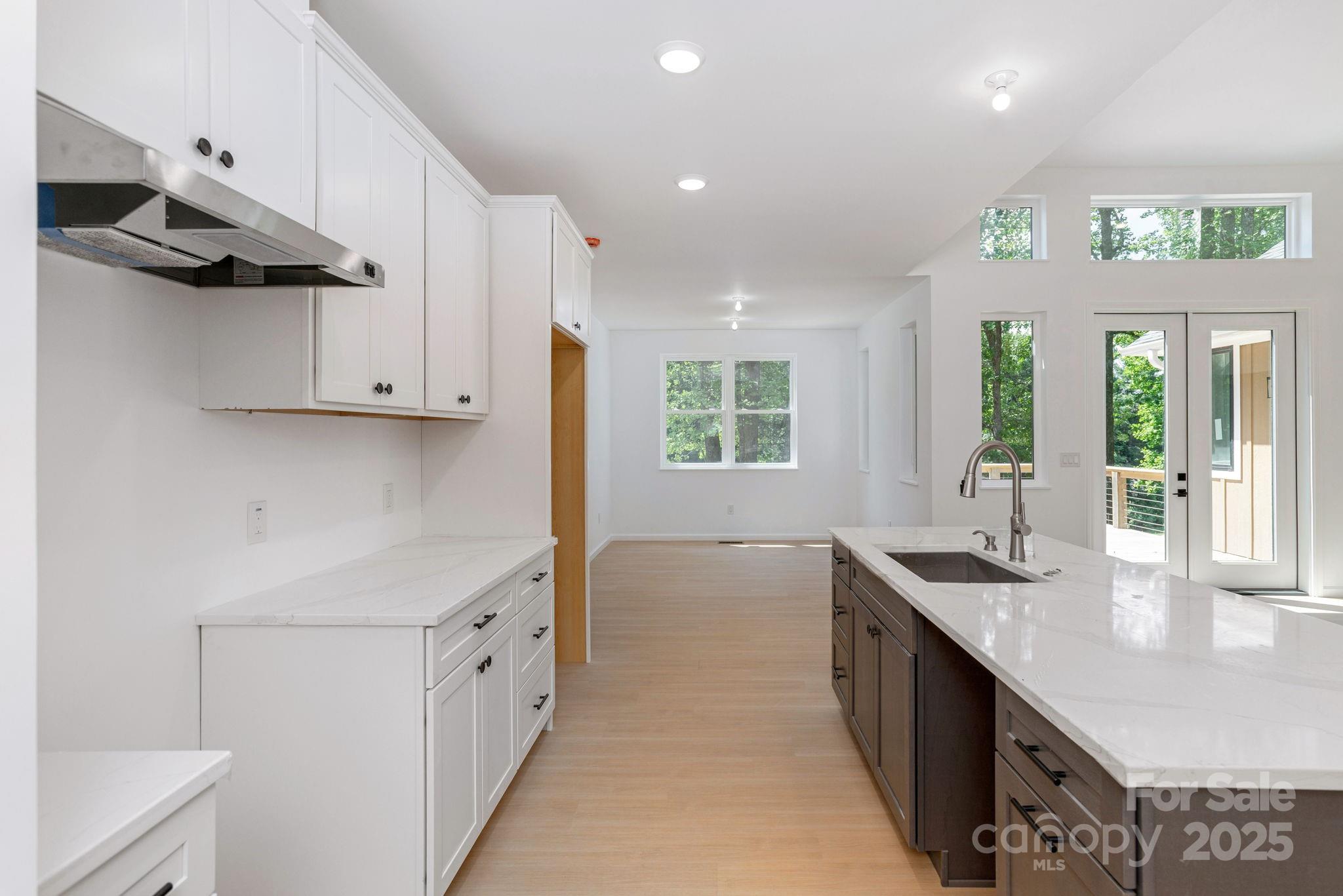 654 Hollybrook Drive Flat Rock NC 28731