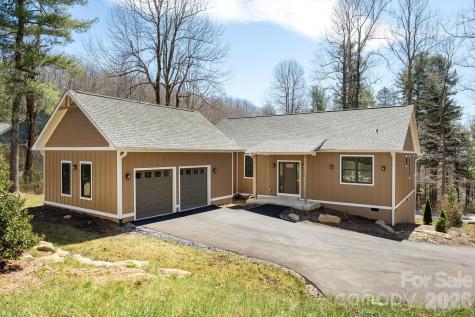 654 Hollybrook Drive Flat Rock NC 28731