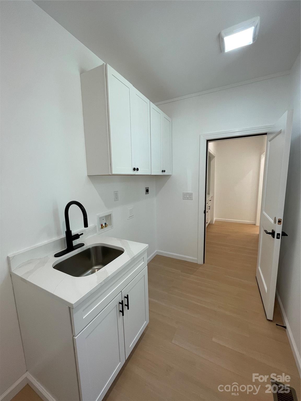 654 Hollybrook Drive Flat Rock NC 28731