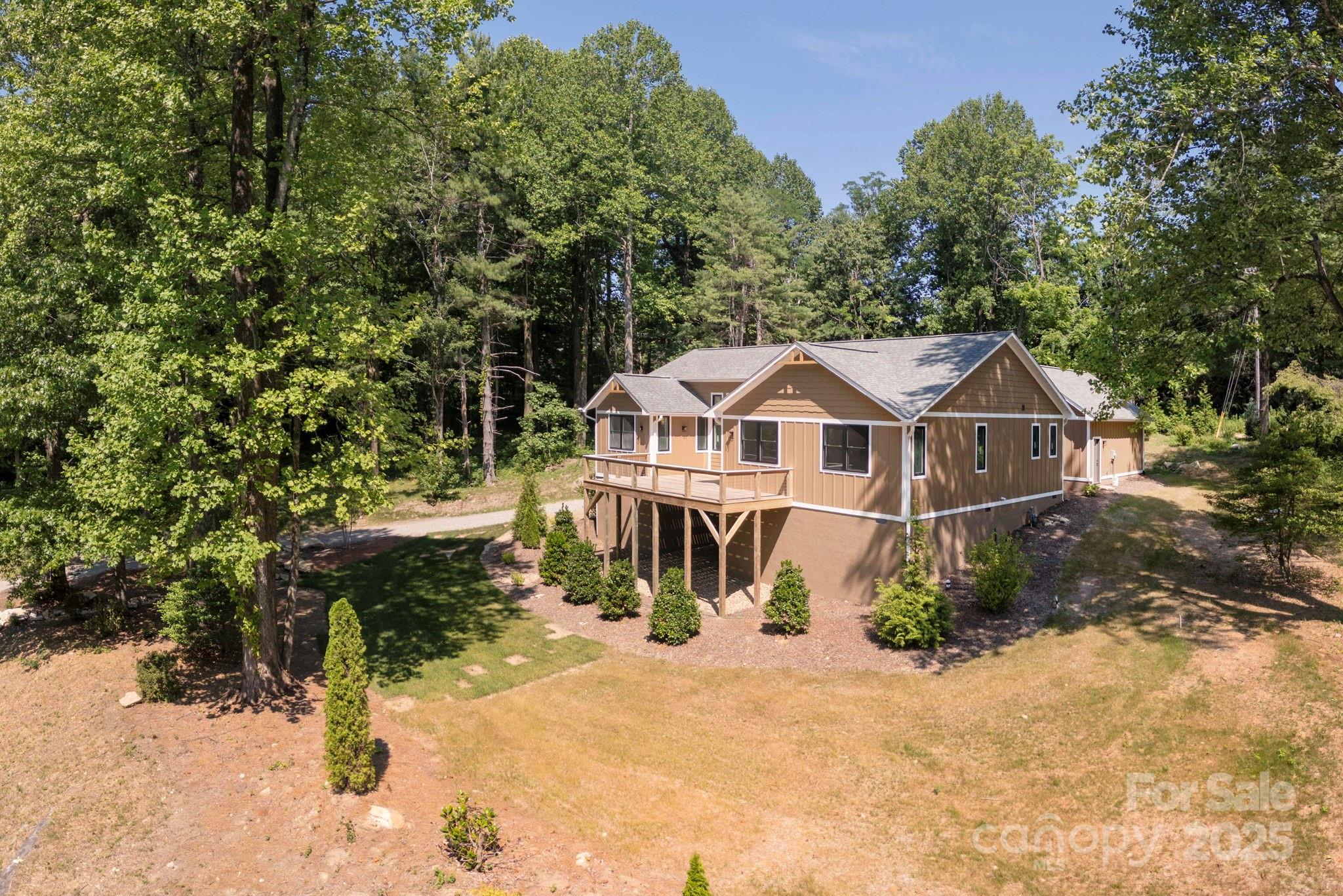 654 Hollybrook Drive Flat Rock NC 28731