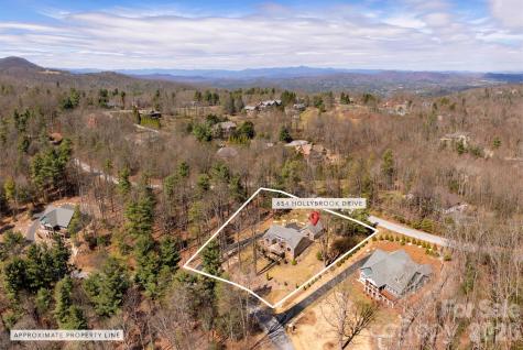 654 Hollybrook Drive Flat Rock NC 28731