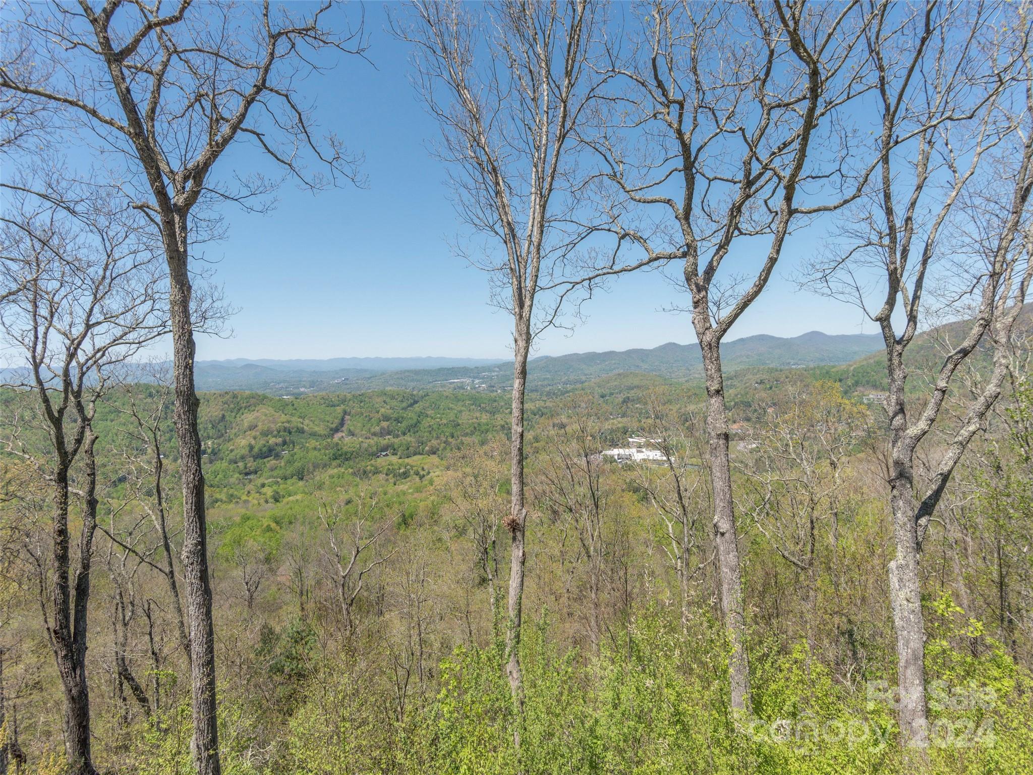 144 Stonecrest Drive Asheville NC 28803