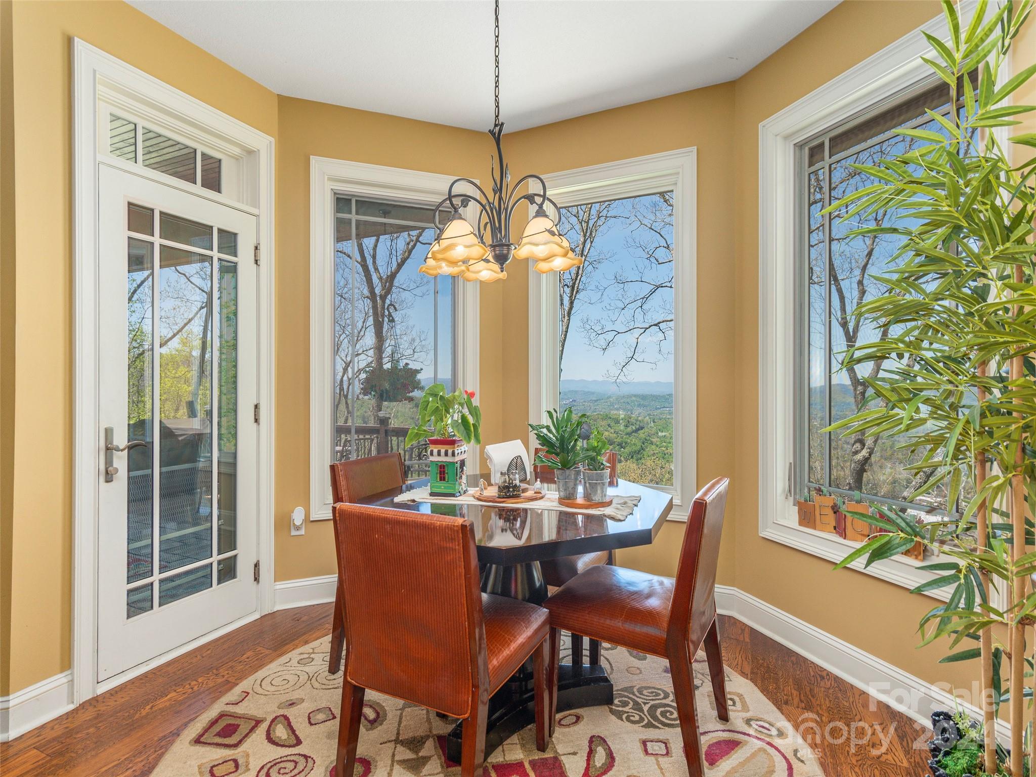 144 Stonecrest Drive Asheville NC 28803
