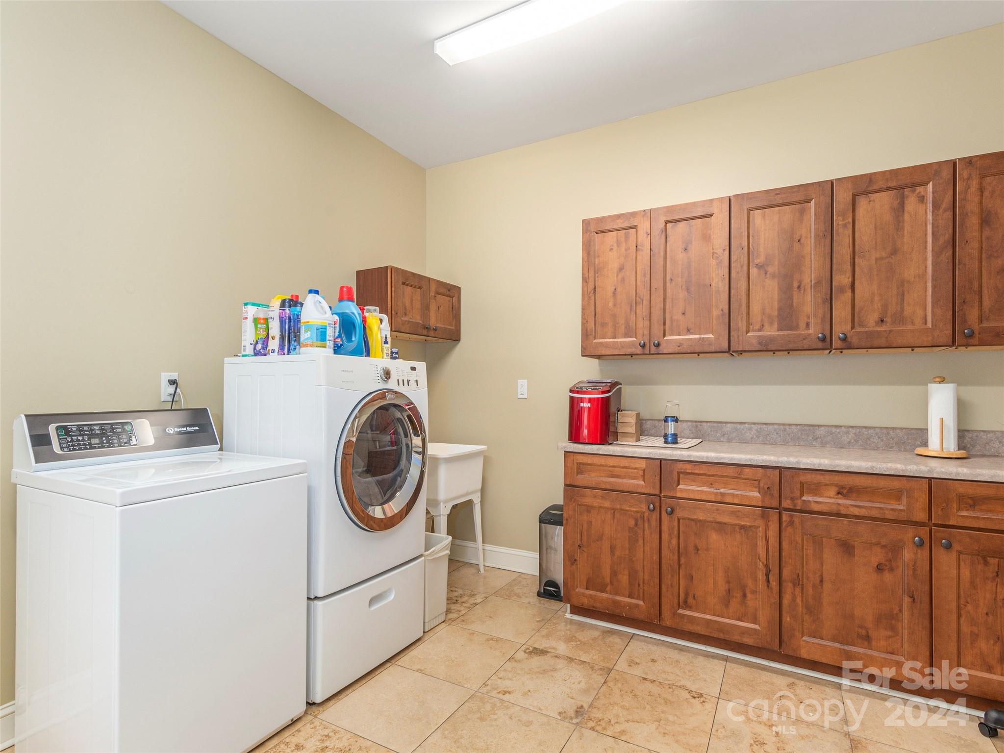 144 Stonecrest Drive Asheville NC 28803