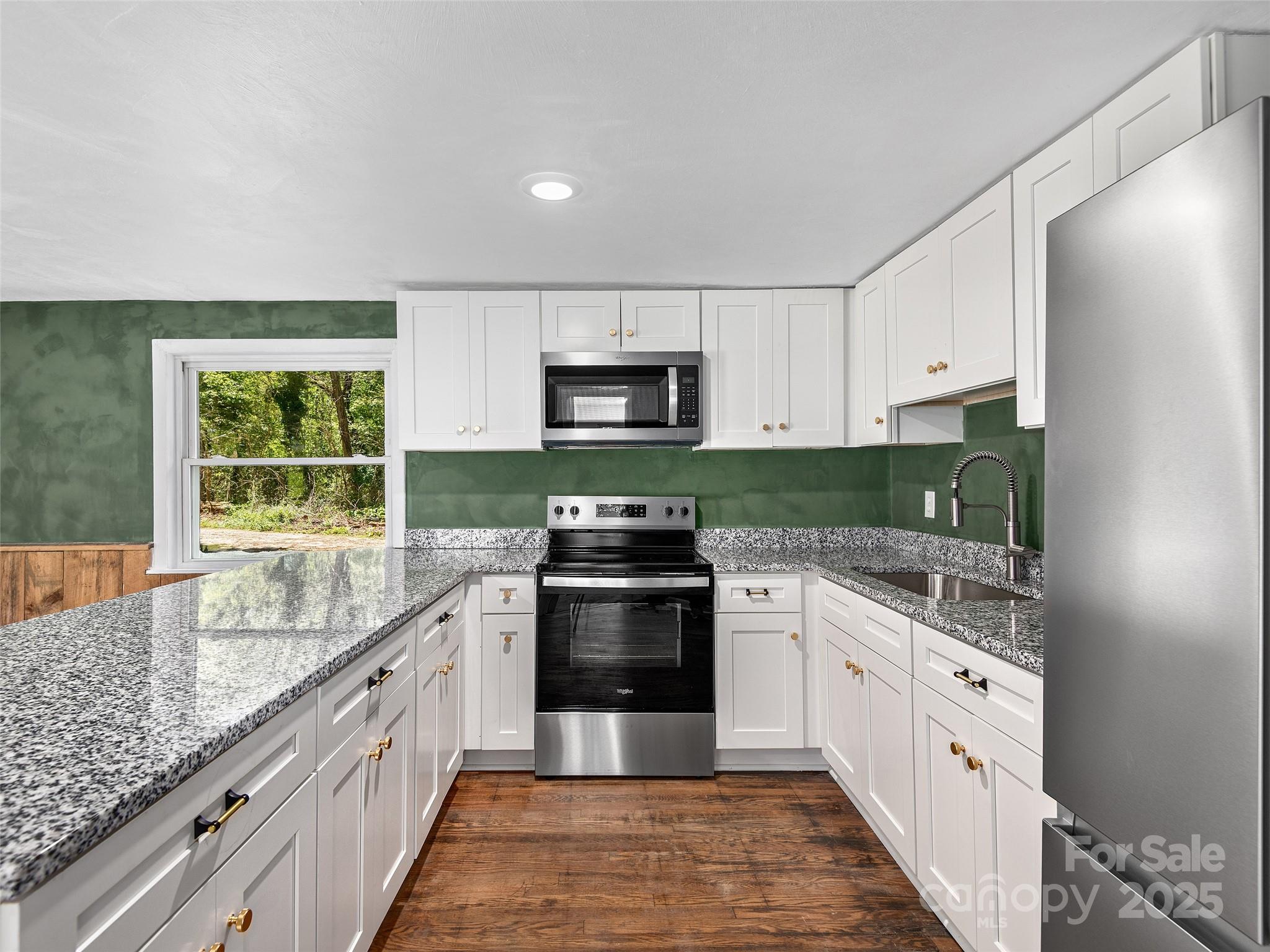 15 Burtiller Lane Fletcher NC 28732