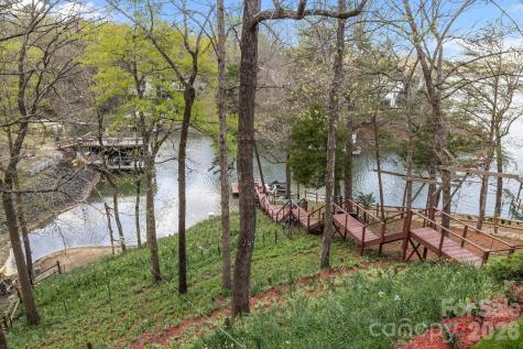 9067 Tulagi Court Fort Mill SC 29708