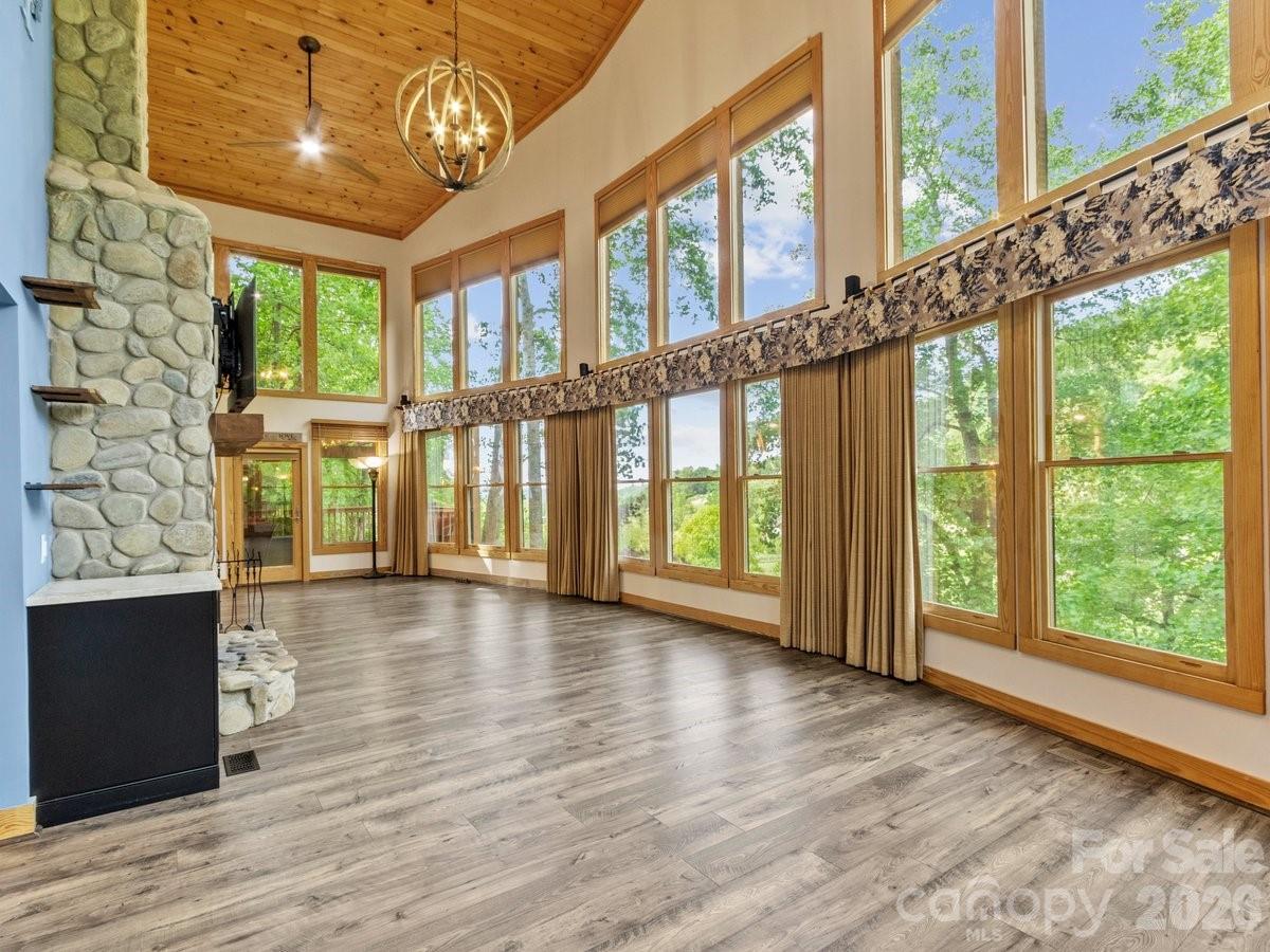 52 Mountain Park Drive Mars Hill NC 28754
