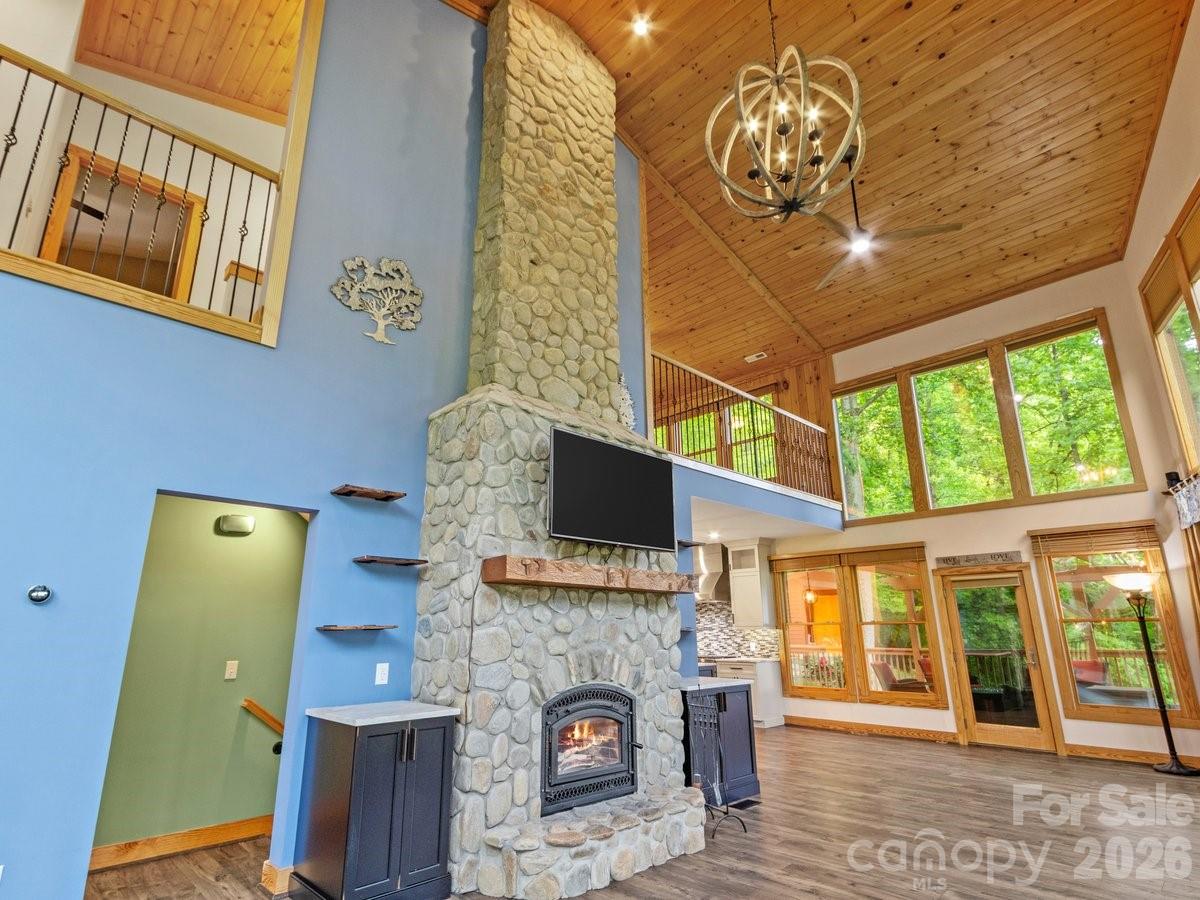 52 Mountain Park Drive Mars Hill NC 28754