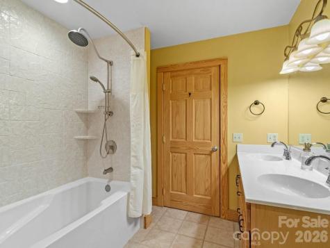 52 Mountain Park Drive Mars Hill NC 28754
