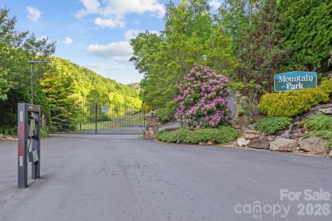 52 Mountain Park Drive Mars Hill NC 28754