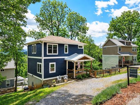 221 Northside Street Canton NC 28716