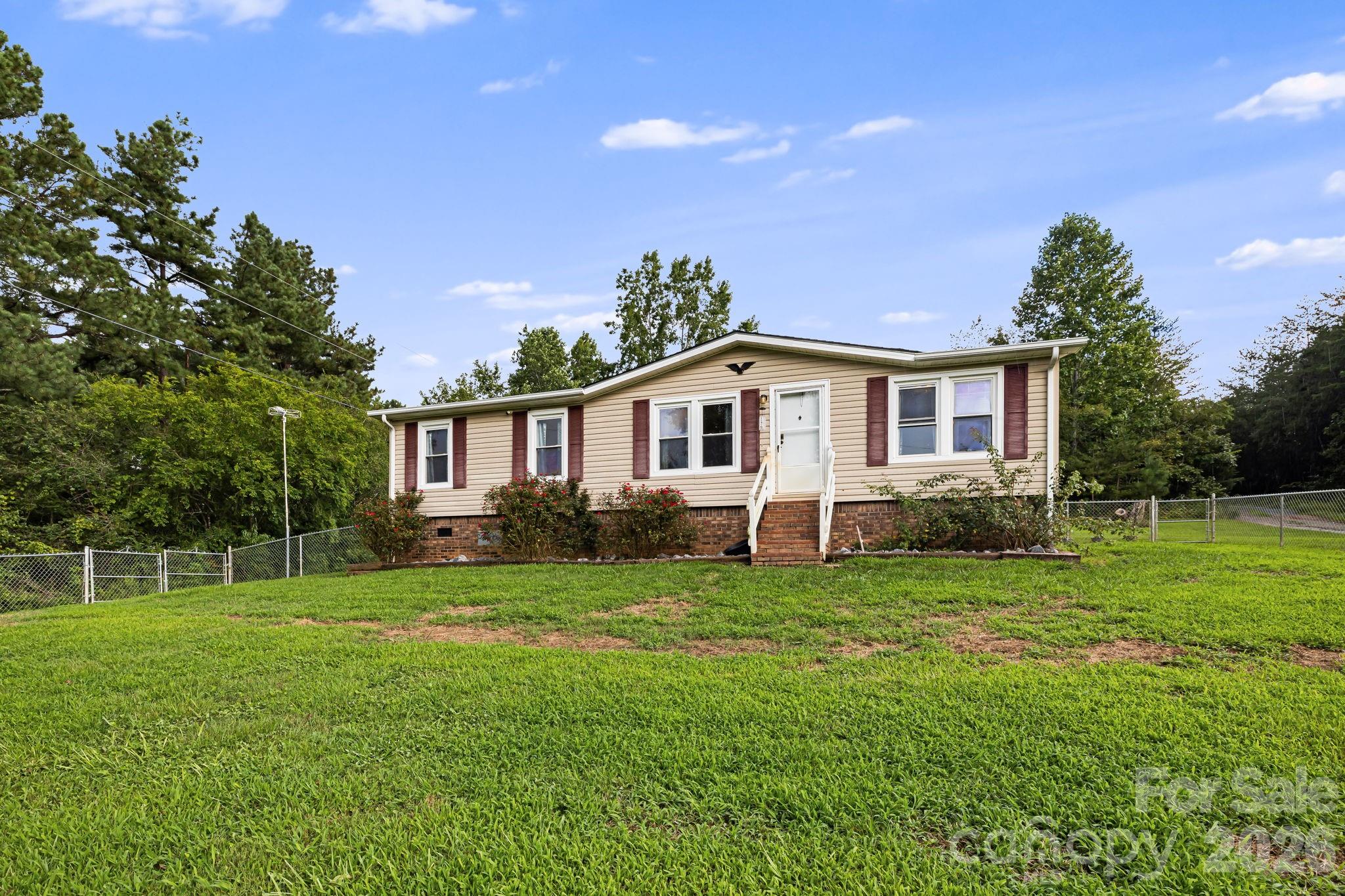 2490 Painters Gap Road Union Mills NC 28167