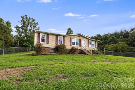 2490 Painters Gap Road Union Mills NC 28167