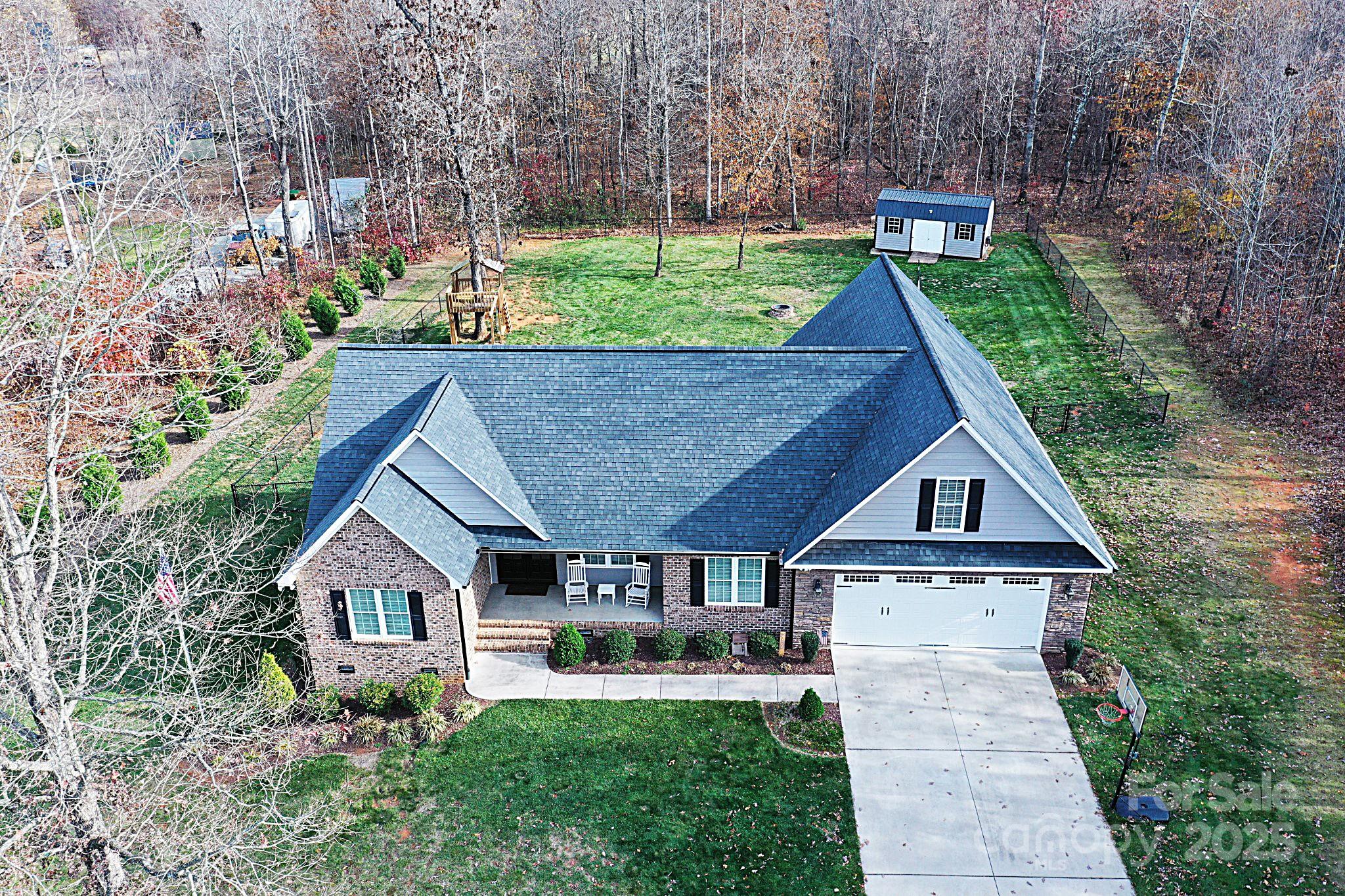 2124 Layton Lane Newton NC 28658