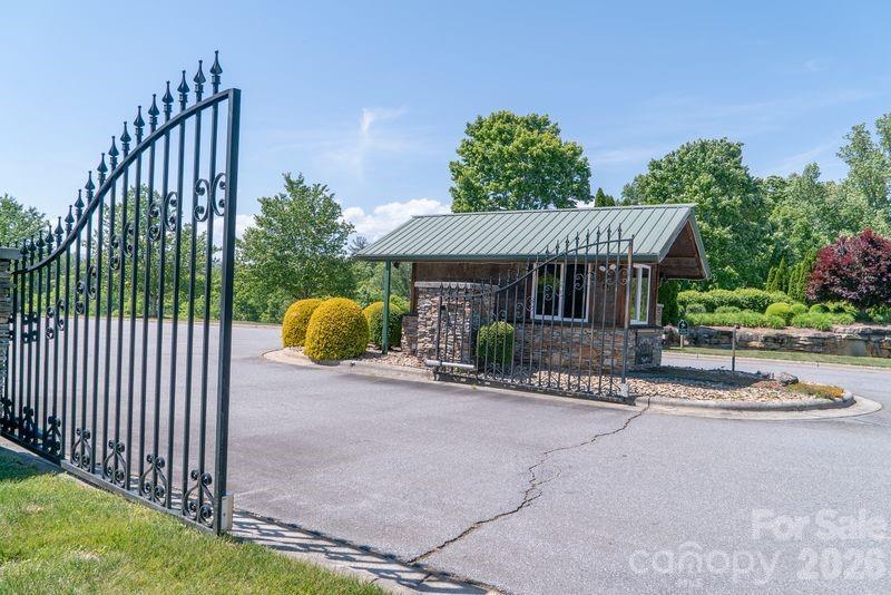 2026 Robert Drive Morganton NC 28655