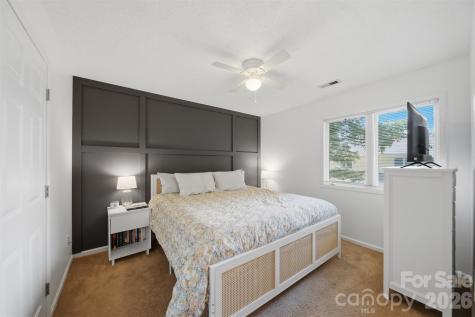 2675 White Oak Ct Extension Claremont NC 28610