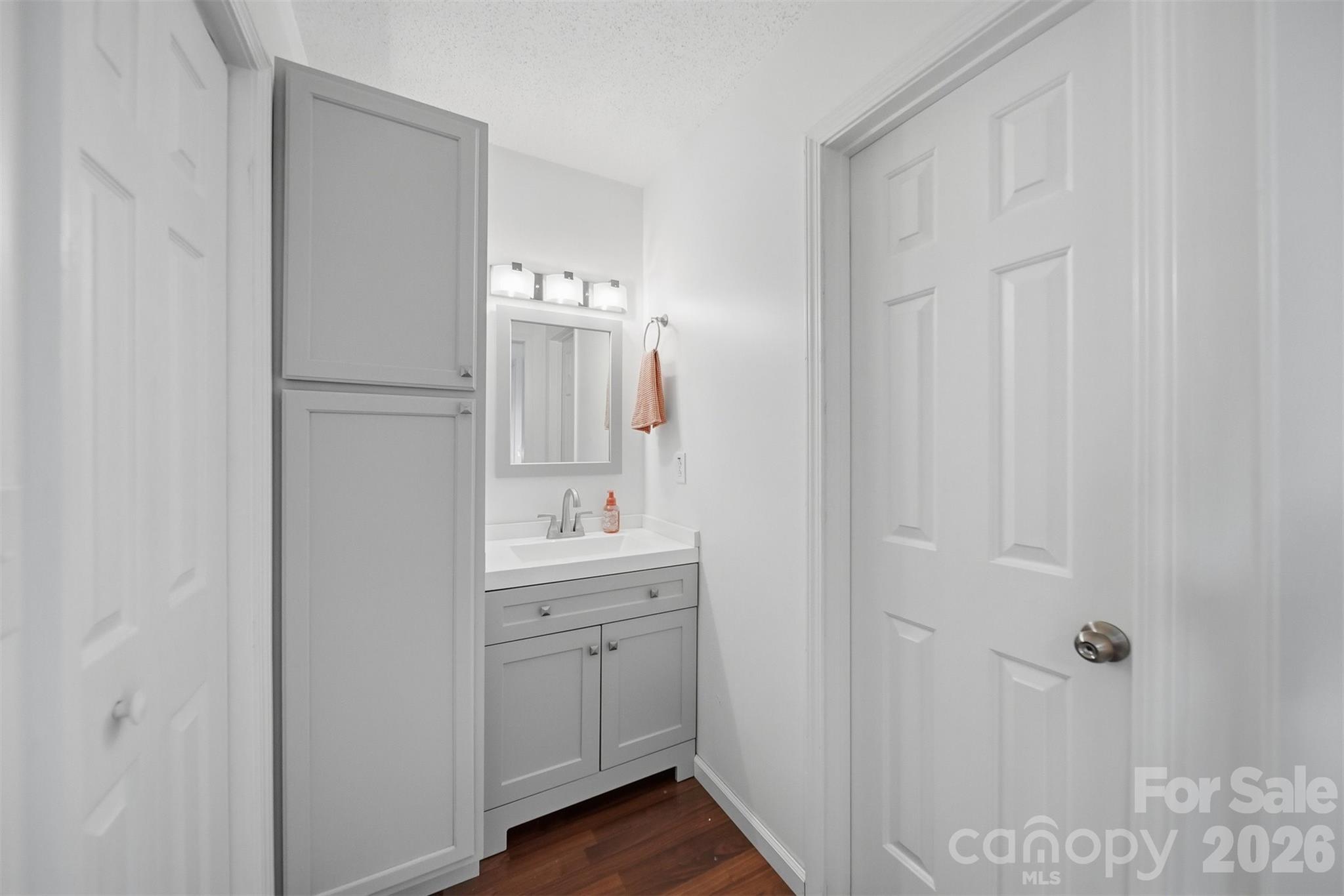2675 White Oak Ct Extension Claremont NC 28610