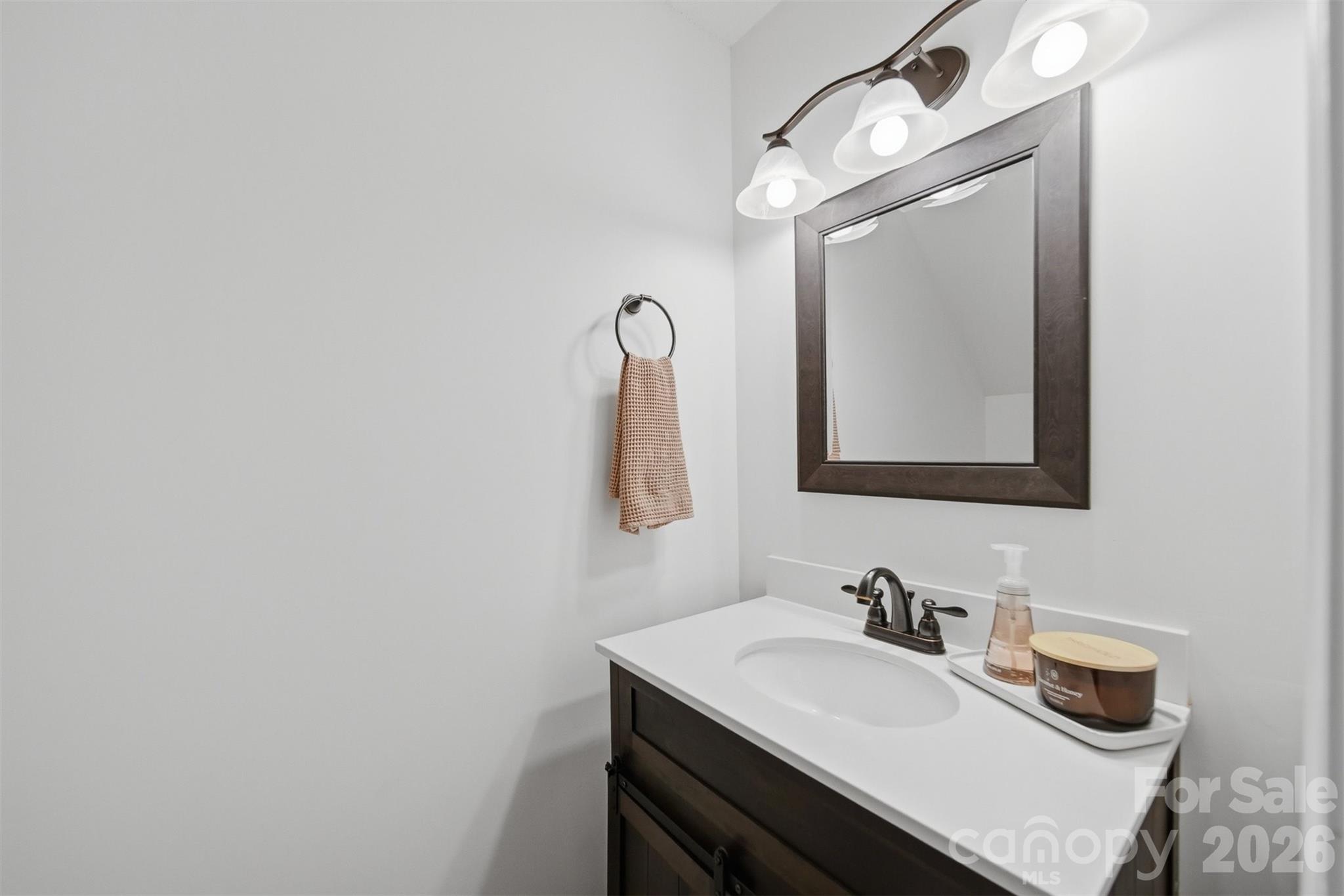 2675 White Oak Ct Extension Claremont NC 28610