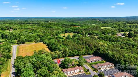 2675 White Oak Ct Extension Claremont NC 28610